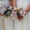 Alternative wedding bouquet ideas Photography by Tom Weller