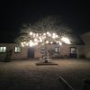 Wedding venue review: Merriscourt courtyard | Sophie & Ryan | french foodies fete | barn wedding | Merriscourt | Oxfordshire | March 2018