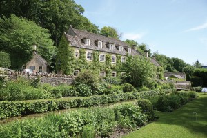 venue_Swan Bibury